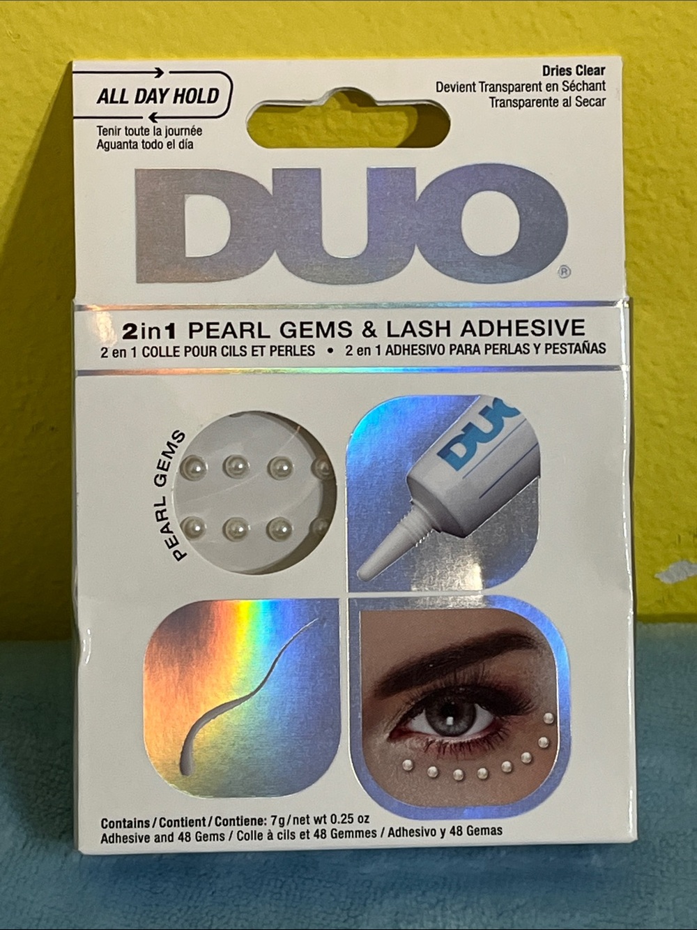 NEW DUO 2-in-1 Pearl Gems with Lash Adhesive  Dries Clear